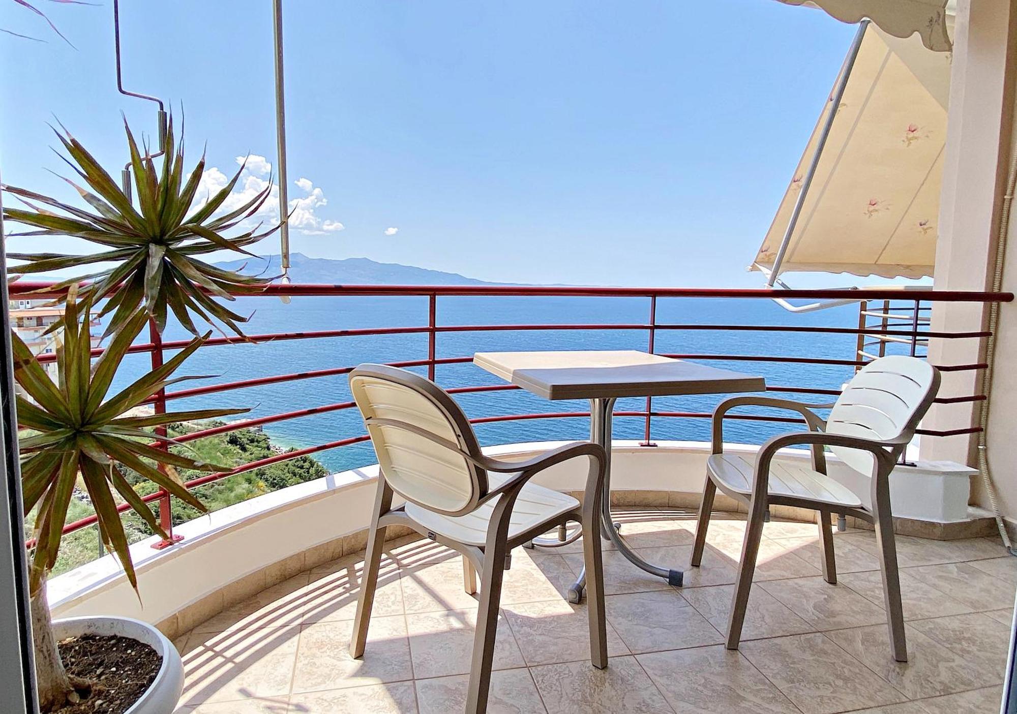 Sunny Apts Sarandë Exterior foto